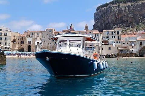 Boat Excursions in Cefalù with Snorkeling & Aperitif