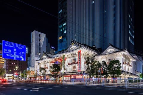 Tokyo: Know about Traditional Performing Kabuki and Ginza Walking