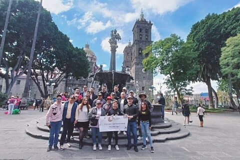 Town walking tour of the city