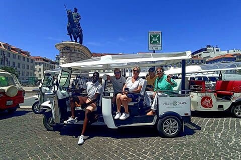 Lisbon Half Day Sightseeing Tour on a Private Eco Tuk Tuk