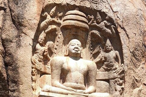 A Guided Cultural Immersion:Meenakshi Temple’s Night Ceremony