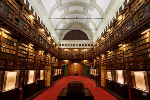 Pinacoteca Ambrosiana and da Vinci's Codex Atlanticus admission in Milan