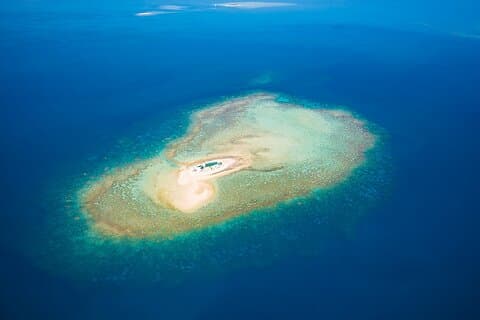 Oolala Cruises on Savala Island