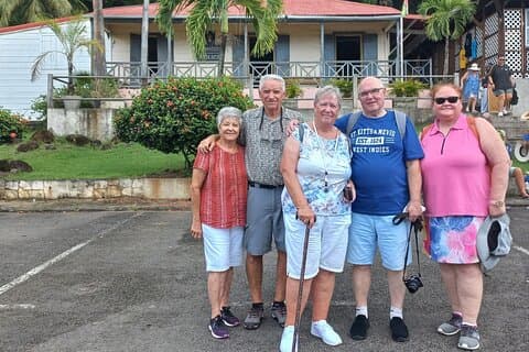 Death in Paradise, Catherine’s Bar Cuisine & Botanical Garden