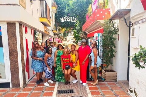 From Malaga: Private tour in Marbella with hotel or shore pickup
