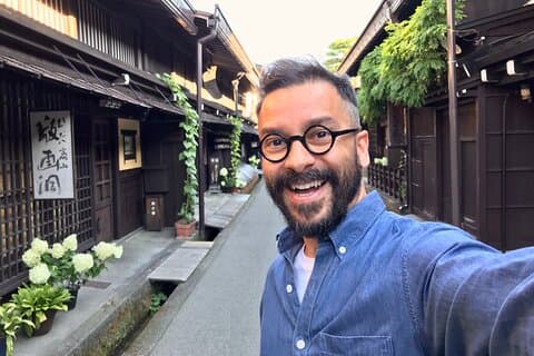 EXPERIENCE TAKAYAMA & LOCAL SAKE TASTING with explanation 1 HOUR!