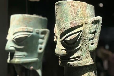 1-Day Chengdu Panda Research Base and Sanxingdui Archeological Museum Tour
