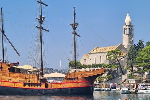 Elaphiti Islands On The Luxury Pirate Ship Karaka Dubrovnik