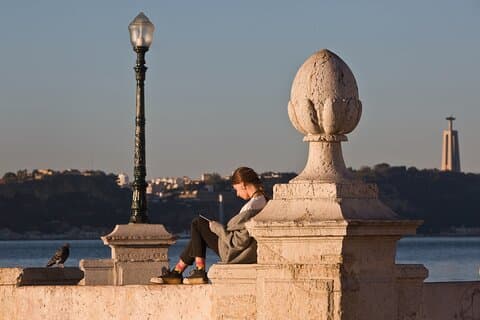 Lisbon River Walk: Sailors, Docks and Pipe Dreams- Private Tour