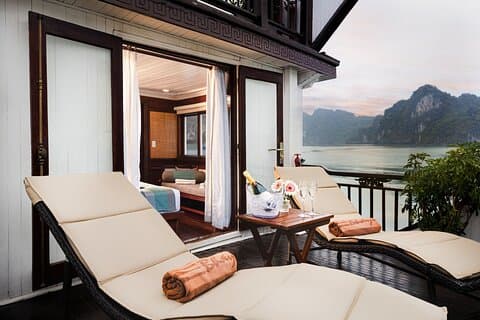 All inclusive Bhaya 2-Day Halong Bay Tour