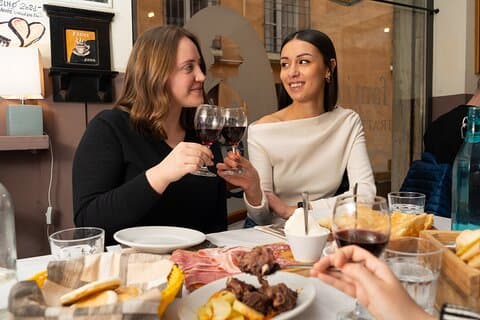Bologna Small-Group Food Tour with Full Meal & Local Guide