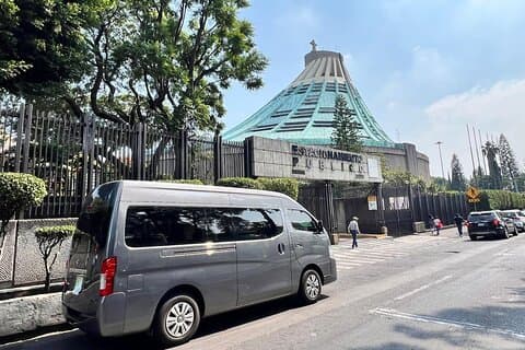 100% private tour in Guadalupe's Basilica with transport