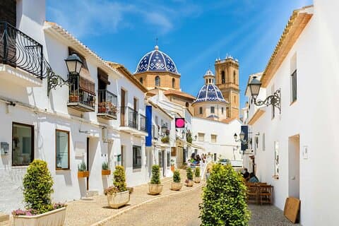Guadalest, Altea and Algar Fountains entrance from Valencia