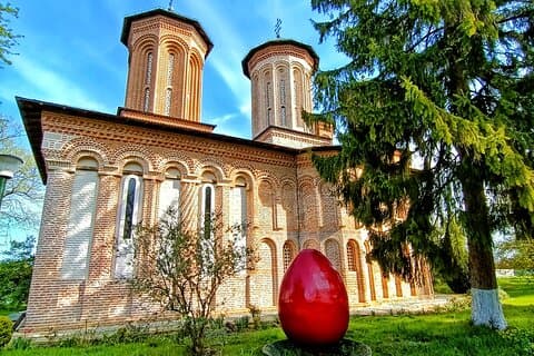 Sacred Monasteries Private Tour: Snagov, Țigănești & Căldărușani