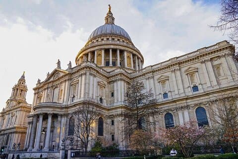 London Blitz Walking Tour: Explore City of London Wartime History