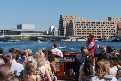 Copenhagen Classic Canal Tour With Guide