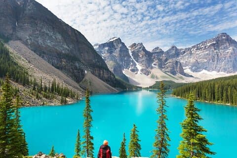 Banff/Canmore Moraine Lake & Lake Louise– Hike, Canoe or Sightsee