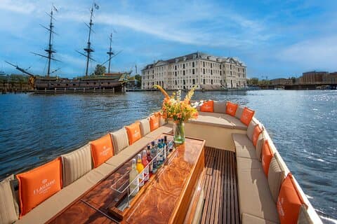 Amsterdam Luxury Canal Cruise + Unlimited Drinks & Bites option