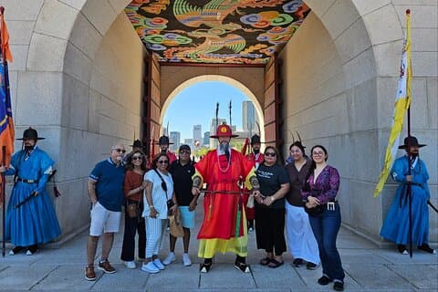 Royal Palace, Full-day Seoul City Tour (Pick up & Drop off)