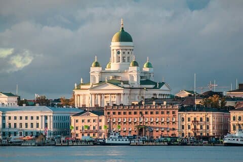 Best of Helsinki: Small Group Walking Tour (Max 10, 3 Hours)