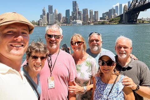 Sydney Private Full-Day Tour: Opera House, Bondi Beach & Secrets