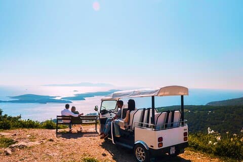 Hvar Adventure Tour: Explore with a 4-6 Seater eTuk Tuk Rickshaw!
