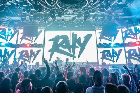 Tokyo Shinjuku: WARP Nightclub Admission Ticket (For Foreign)