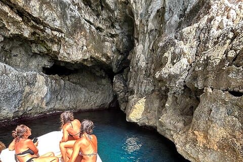 Syracuse: Full Day Private Boat to Capopassero with Aperitif.