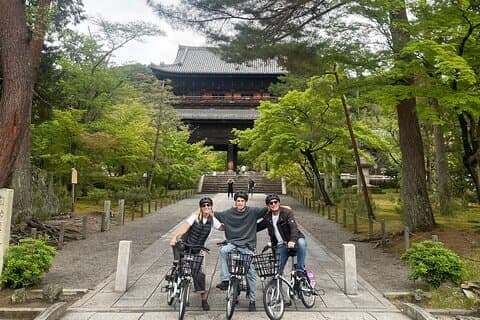 No. 1 E-Bike Tour for Up to 5 Guests in Kyoto with a Local!