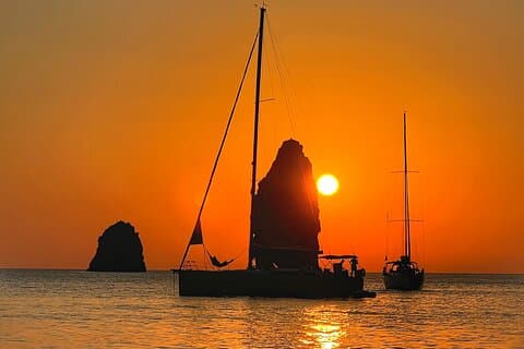Private Boat Tour Sunset at the Faraglioni