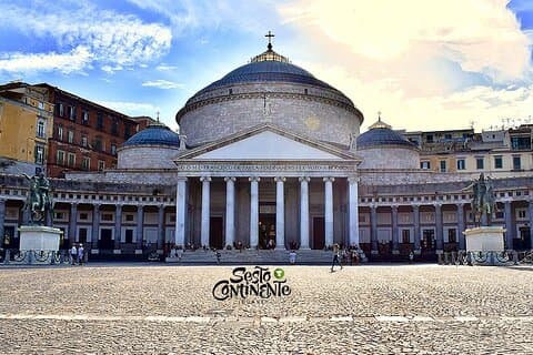 Naples Day Tour by Classic Ford Transit – Small Group Experience