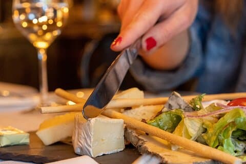 Paris Latin Quarter Food Tour – Full French Meal by Do Eat Better