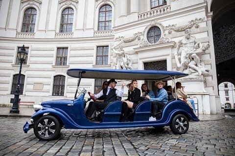 Panoramic Vienna City Tour Passing by the Most Famous Landmarks