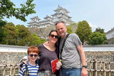 UNESCO's Himeji Castle and Kokoen Garden Guided Tour