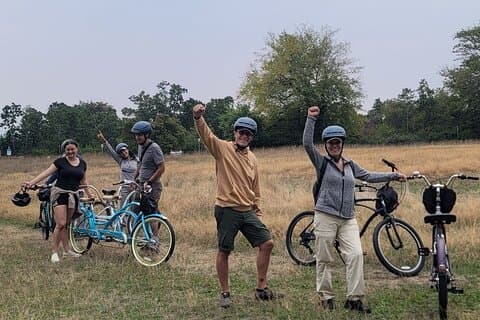 Victoria City Highlights 3 Hour Bike Tour, eBike Upgrade Avail.