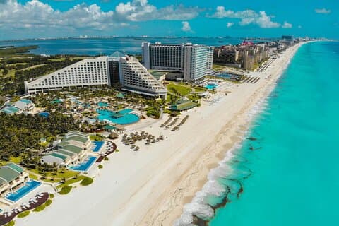 Cancun Sightseeing, Shopping and Tasting Tour