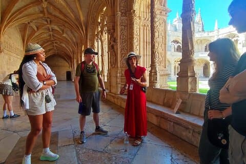 Belém: Jerónimos Cloister + Pastel Tasting (Skip-the-Line Option)