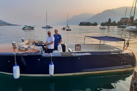 Lake Garda Tour aboard a Venetian Taxiboat