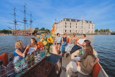Amsterdam: Saloon Boat Cruise + Unlimited Drinks & Bite option