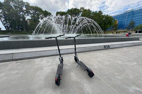 Edmonton City Highlights 2 Hour E-Scooter Tour