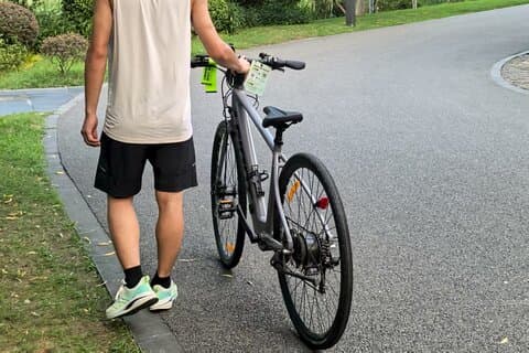 Wondrous Wuhan Cycling Tour （Historical Route or East Lake Route）