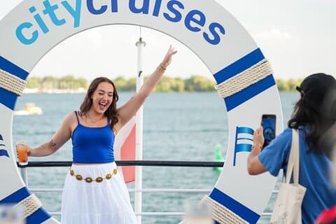 Toronto Premier Lunch Cruise on Odyssey in Toronto Harbour