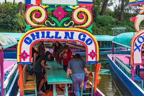 EXCLUSIVE TOUR Frida Kahlo, Coyoacan and Xochimilco - small groups