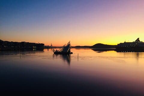 Oslo City Walk with Passionate Founder, shared/private (German)