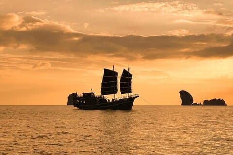 Sunset Culinary & Romance Cruise – Krabi