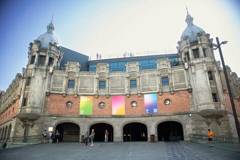 Alhondiga Bilbao Group Tour