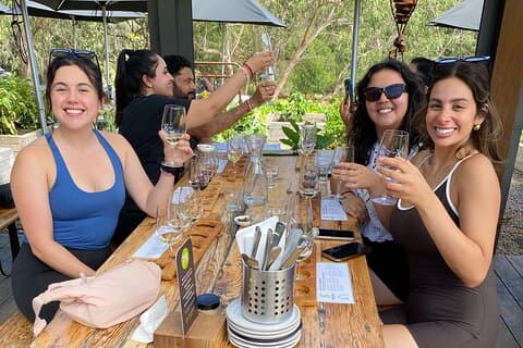Mornington Peninsula Boutique Wine and Lunch Small Group Tour