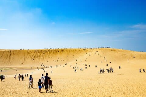 Tottori Sand Dunes and Authentic Local 1 Day Tour