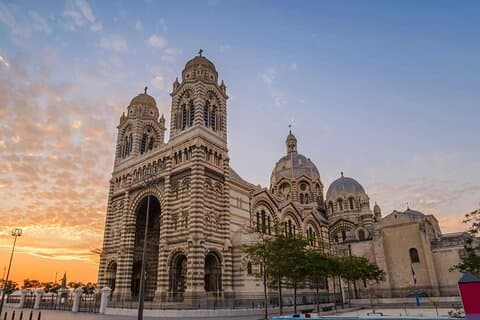 Marseille Private Walking Tour with a Local