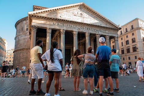Rome City, Pantheon, and Trevi Fountain Walking Tour